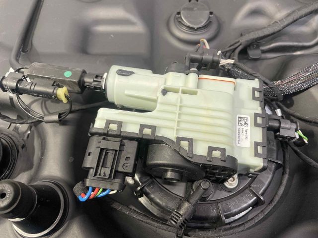 bontott MERCEDES-BENZ GLK-CLASS AdBlue Szivattyú