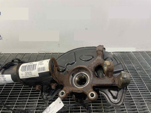 bontott MERCEDES-BENZ GLK-CLASS Bal első Csonkállvány