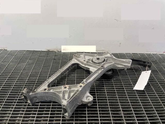 bontott MERCEDES-BENZ GLK-CLASS Generátor Tartó Bak