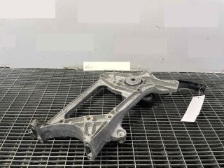 bontott MERCEDES-BENZ GLK-CLASS Generátor Tartó Bak