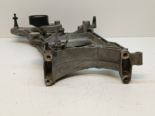 bontott MERCEDES-BENZ GLK-CLASS Generátor Tartó Bak