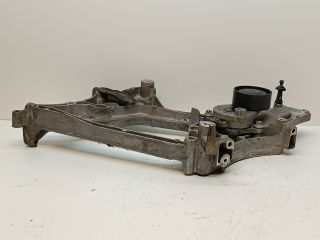 bontott MERCEDES-BENZ GLK-CLASS Generátor Tartó Bak