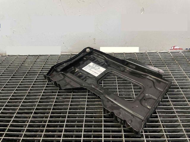 bontott MERCEDES-BENZ GLK-CLASS Akkumulátor Tartó