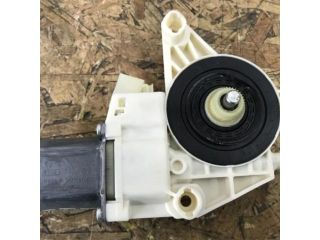 bontott MERCEDES-BENZ GLK-CLASS Bal első Ablakemelő Motor