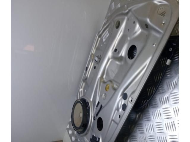 bontott MERCEDES-BENZ GLK-CLASS Bal első Ablakemelő Szerkezet (Elektromos)