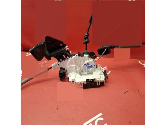 bontott MERCEDES-BENZ GLK-CLASS Bal első Ajtózár