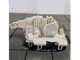 bontott MERCEDES-BENZ GLK-CLASS Bal első Ajtózár