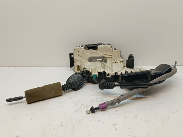 bontott MERCEDES-BENZ GLK-CLASS Bal első Ajtózár