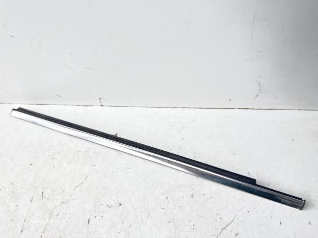 bontott MERCEDES-BENZ GLK-CLASS Bal első Vízlehúzó Gumicsík