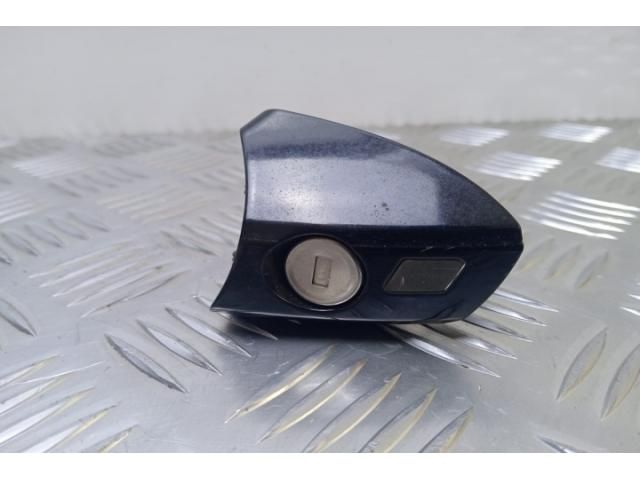 bontott MERCEDES-BENZ GLK-CLASS Bal első Zárbetét