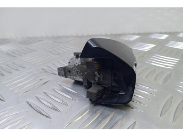 bontott MERCEDES-BENZ GLK-CLASS Bal első Zárbetét