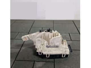 bontott MERCEDES-BENZ GLK-CLASS Bal hátsó Ajtózár