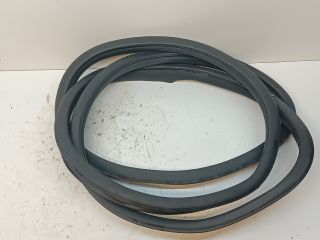 bontott MERCEDES-BENZ GLK-CLASS Bal hátsó Gumikéder