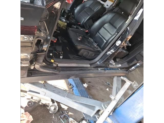 bontott MERCEDES-BENZ GLK-CLASS Bal Küszöb