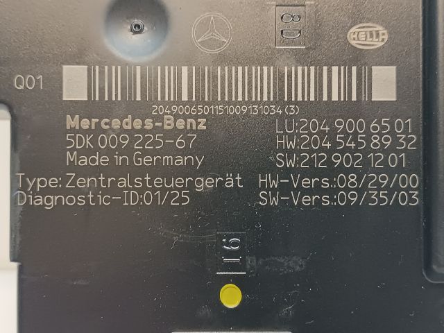 bontott MERCEDES-BENZ GLK-CLASS Biztosítéktábla Csomagtér