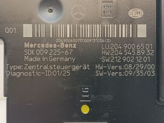 bontott MERCEDES-BENZ GLK-CLASS Biztosítéktábla Csomagtér