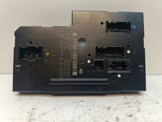 bontott MERCEDES-BENZ GLK-CLASS Biztosítéktábla Csomagtér