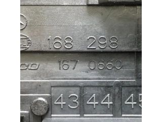 bontott MERCEDES-BENZ GLK-CLASS Biztosítéktábla Doboz