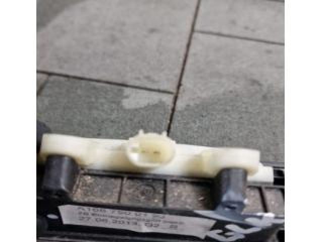 bontott MERCEDES-BENZ GLK-CLASS Csomagtérajtó Kilincs