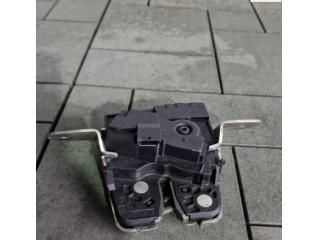 bontott MERCEDES-BENZ GLK-CLASS Csomagtérajtó Zárszerkezet