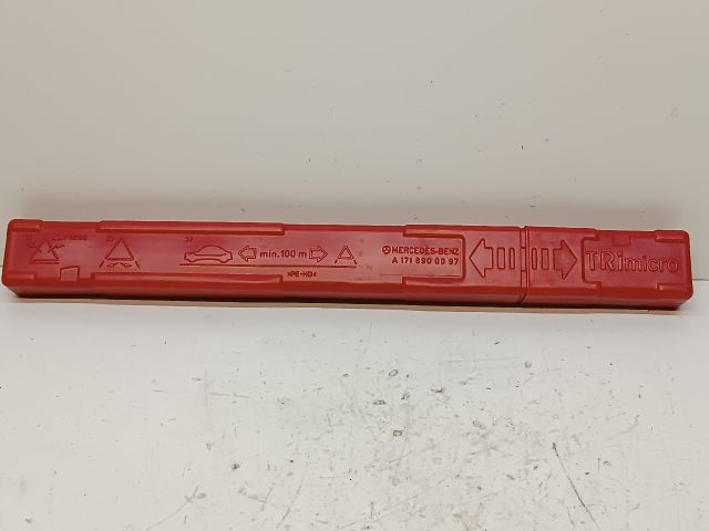 bontott MERCEDES-BENZ GLK-CLASS Elakadásjelző Háromszög