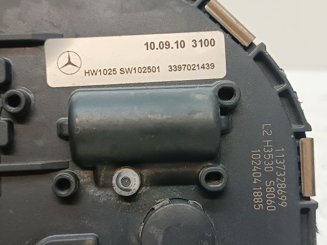 bontott MERCEDES-BENZ GLK-CLASS Első Ablaktörlő Motor