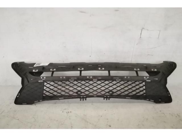 bontott MERCEDES-BENZ GLK-CLASS Első Lökhárító Alsó Középső Díszrács