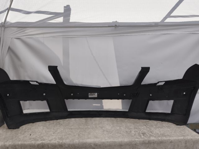 bontott MERCEDES-BENZ GLK-CLASS Első Lökhárító (Üresen)