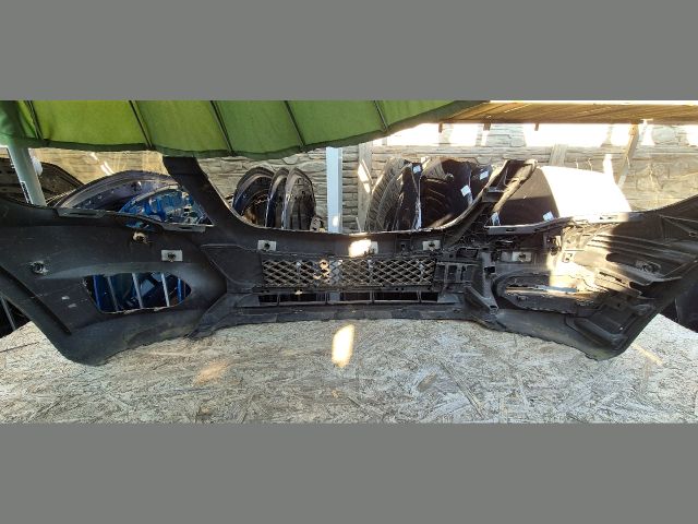 bontott MERCEDES-BENZ GLK-CLASS Első Lökhárító (Üresen)