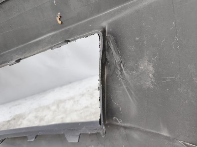 bontott MERCEDES-BENZ GLK-CLASS Első Lökhárító (Üresen)