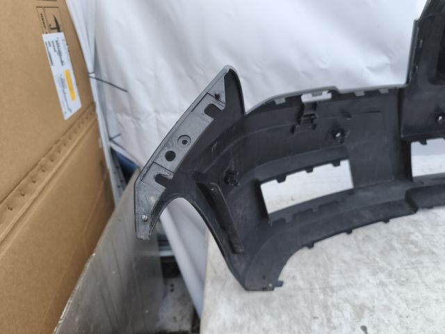 bontott MERCEDES-BENZ GLK-CLASS Első Lökhárító (Üresen)