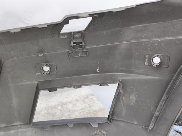 bontott MERCEDES-BENZ GLK-CLASS Első Lökhárító (Üresen)