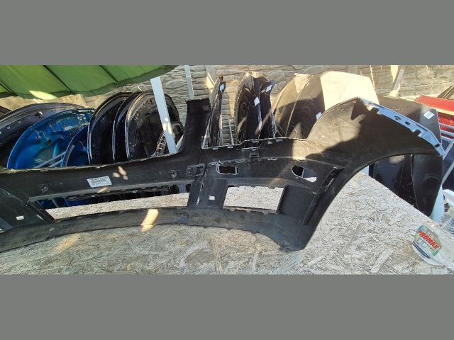 bontott MERCEDES-BENZ GLK-CLASS Első Lökhárító (Üresen)