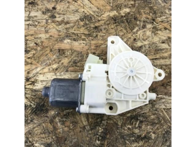 bontott MERCEDES-BENZ GLK-CLASS Jobb első Ablakemelő Motor