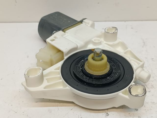 bontott MERCEDES-BENZ GLK-CLASS Jobb első Ablakemelő Motor