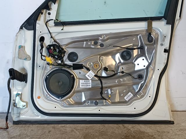 bontott MERCEDES-BENZ GLK-CLASS Jobb első Ajtó (Részeivel)