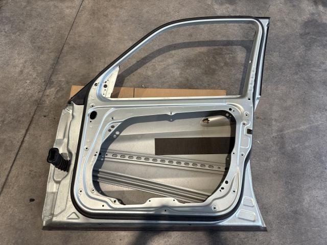 bontott MERCEDES-BENZ GLK-CLASS Jobb első Ajtó (Üres lemez)