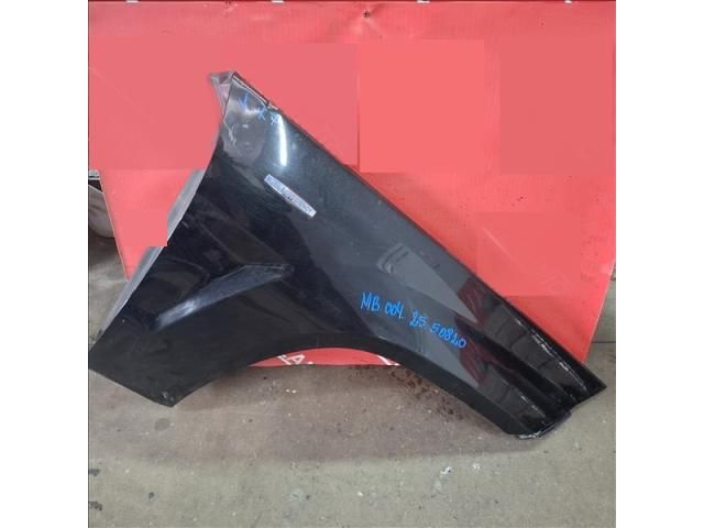 bontott MERCEDES-BENZ GLK-CLASS Jobb első Sárvédő