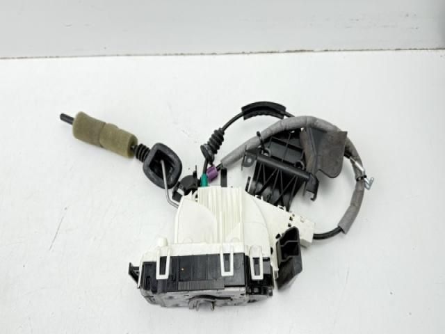 bontott MERCEDES-BENZ GLK-CLASS Jobb első Zsanér