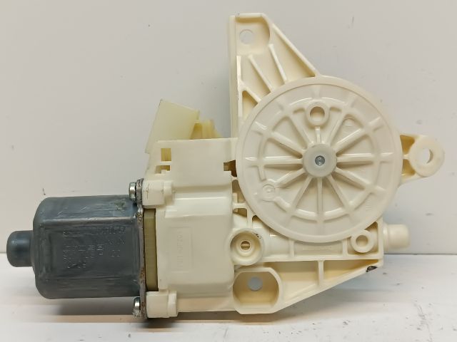 bontott MERCEDES-BENZ GLK-CLASS Jobb hátsó Ablakemelő Motor