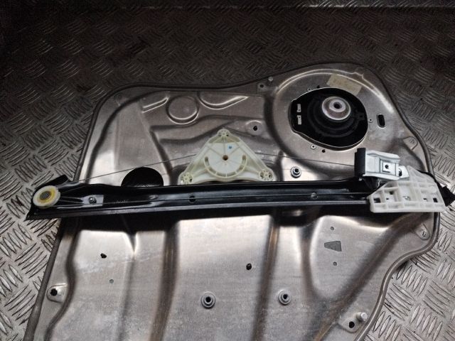 bontott MERCEDES-BENZ GLK-CLASS Jobb hátsó Ablakemelő Szerkezet (Elektromos)