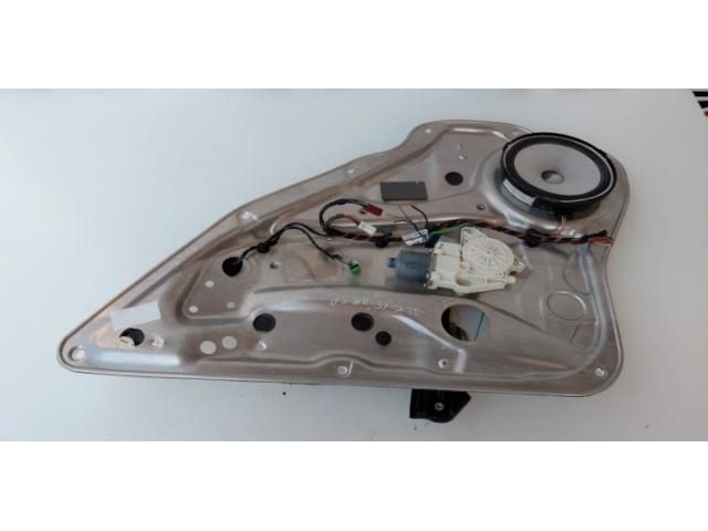 bontott MERCEDES-BENZ GLK-CLASS Jobb hátsó Ablakemelő Szerkezet (Elektromos)