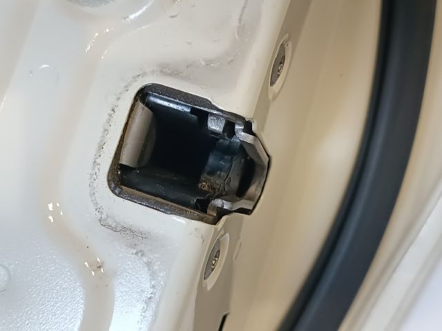 bontott MERCEDES-BENZ GLK-CLASS Jobb hátsó Ajtó (Részeivel)