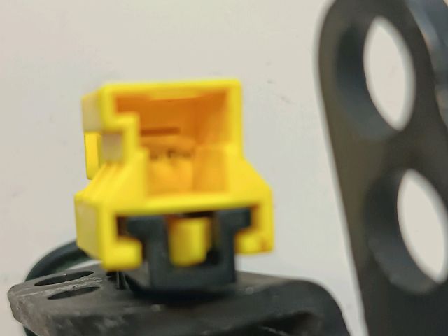 bontott MERCEDES-BENZ GLK-CLASS Jobb hátsó Biztonsági Öv Csat