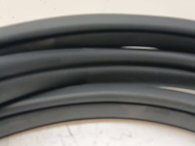 bontott MERCEDES-BENZ GLK-CLASS Jobb hátsó Gumikéder