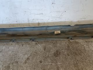 bontott MERCEDES-BENZ GLK-CLASS Jobb Küszöb