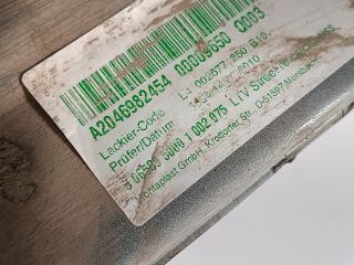 bontott MERCEDES-BENZ GLK-CLASS Jobb Küszöb