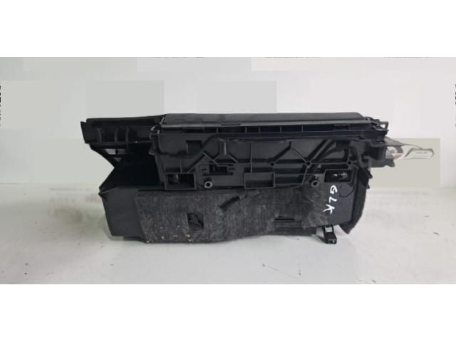 bontott MERCEDES-BENZ GLK-CLASS Kesztyűtartó