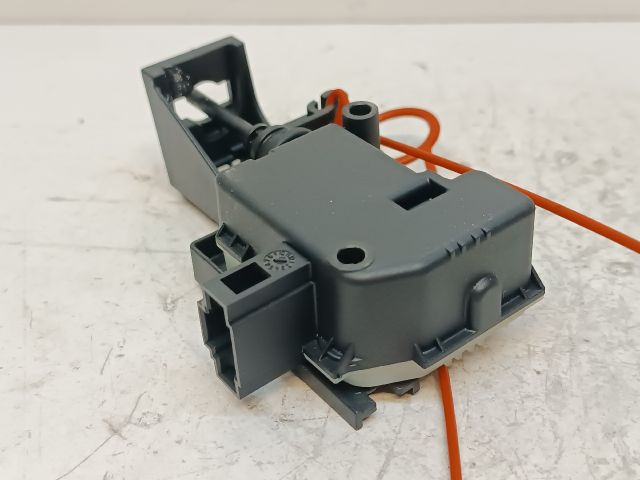 bontott MERCEDES-BENZ GLK-CLASS Központizár Motor Tankajtó