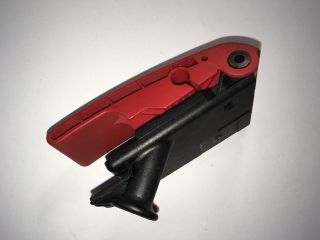 bontott MERCEDES-BENZ GLK-CLASS Motorháztető Nyitó Kar / Gomb